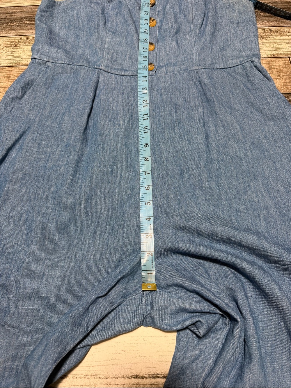Old Navy Chambray Wide Leg Jumpsuit Women’s L Blue (Inseam 25.5) Cotton - Picture 3 of 8